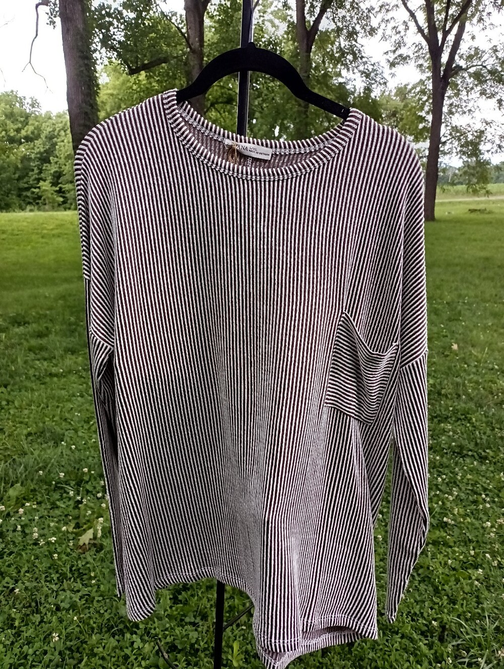 Zenana Ribbed Long Sleeve With Pocket Stretchy Size L/XL NWT